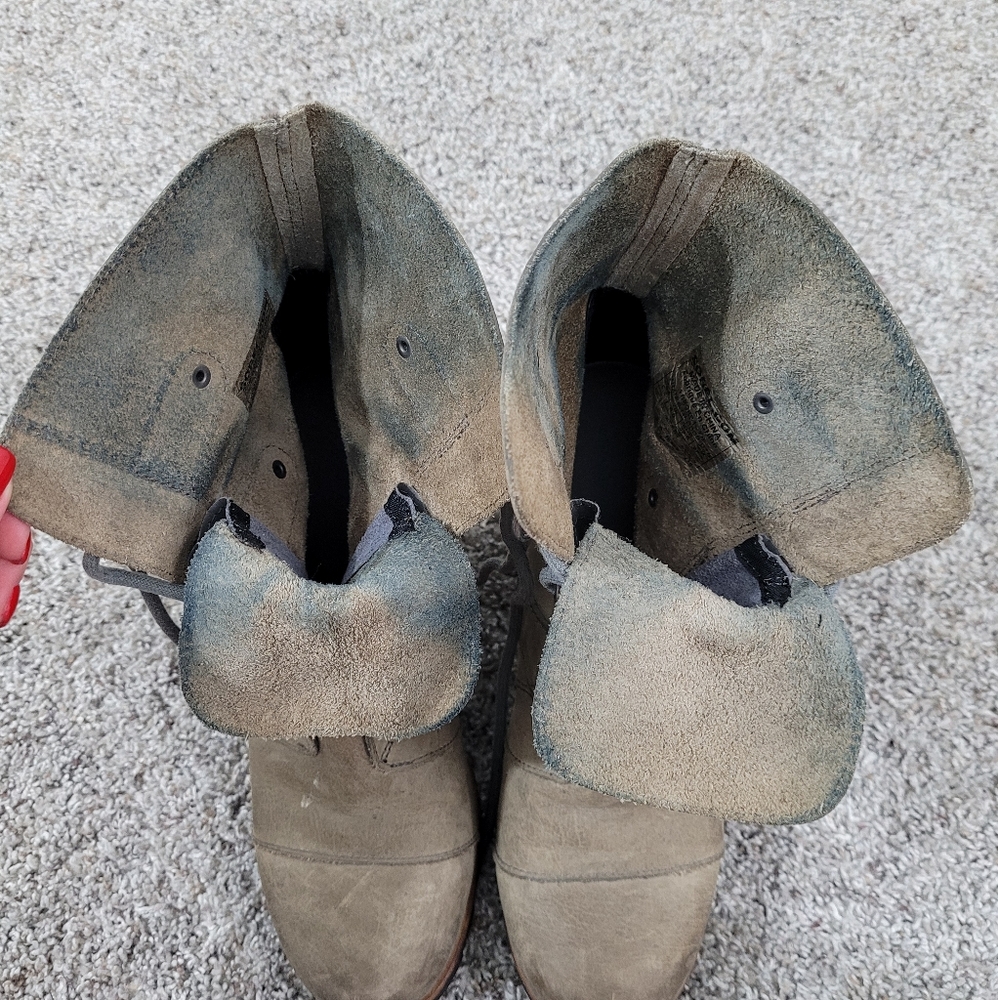 Sorel Joan of Arctic Wedge Mid Boots - Picture 7 of 9